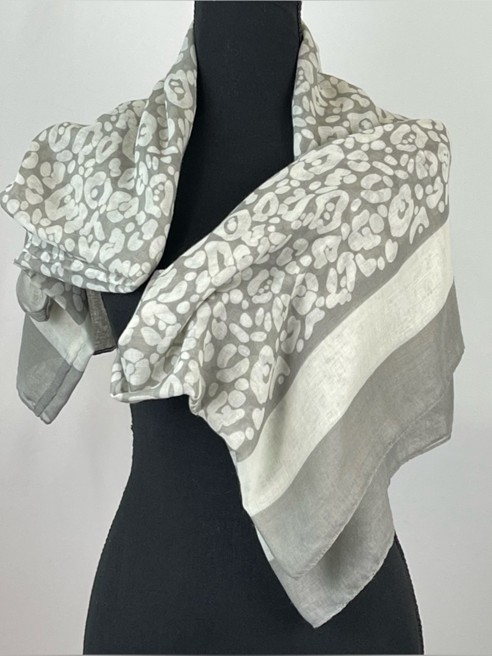Nordstrom BP Leopard Print Infinity Scarf NWT